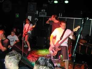 NJ Bloodline thumbnail - August 10, 2001
